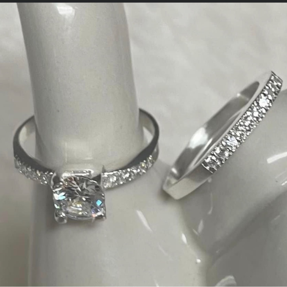 Silver .925 double ring NWOT